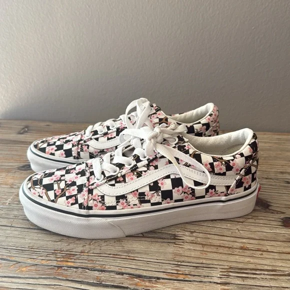 Vans Custom Cherry Checkerboard Size 7.5 - Picture 2 of 7